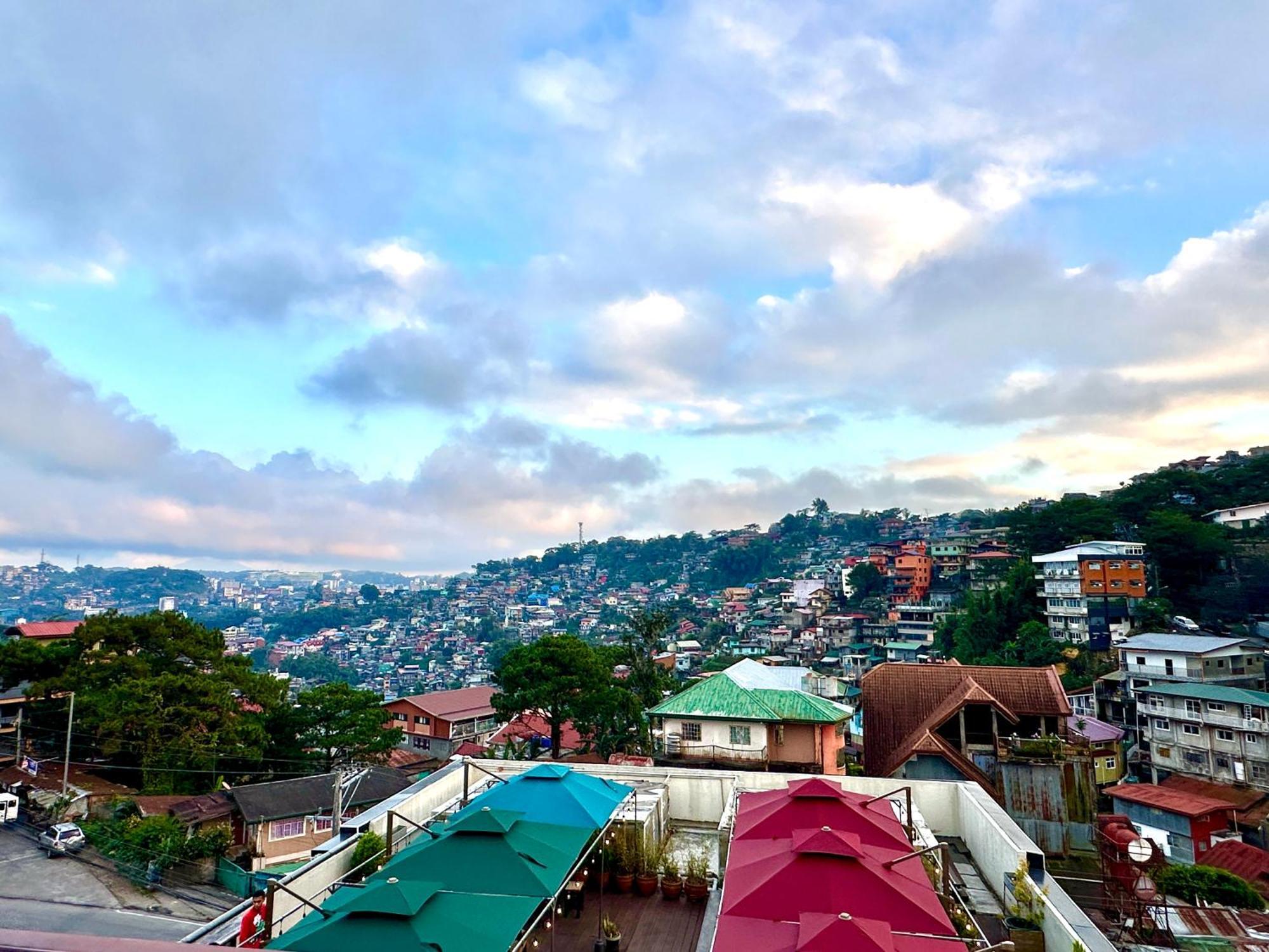 Апарт готель Misty Hills Baguio City Екстер'єр фото